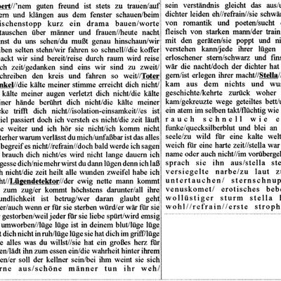 Zweispaltiges Textblatt, die Zeilen durch Schrägstriche getrennt