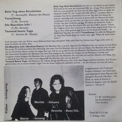 Rückseite der Single: Titel mit Text- und Musikangaben, alle vier Liedtexte, Bandfoto und Kontaktadresse